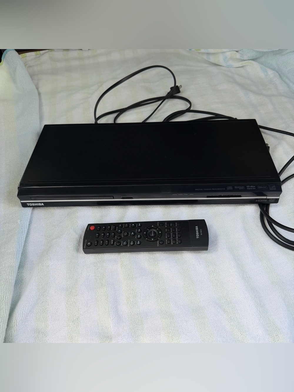 Toshiba DVD PLAYER HDMI SDK990KU Digital Cinema w/ Remote - Tested